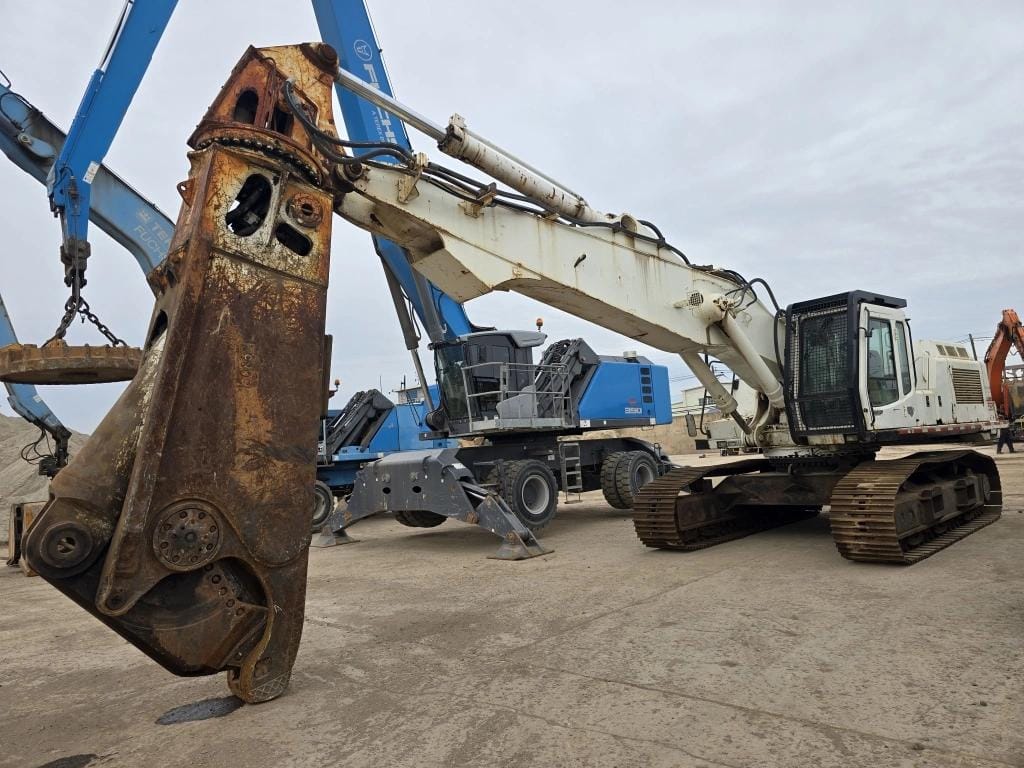 2000 Liebherr R954B-HD  Equipment Image0