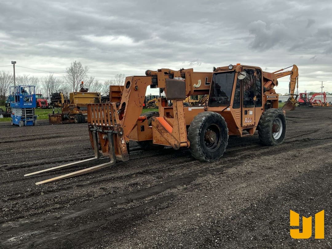 Image of Lull 1044C-54 Primary image