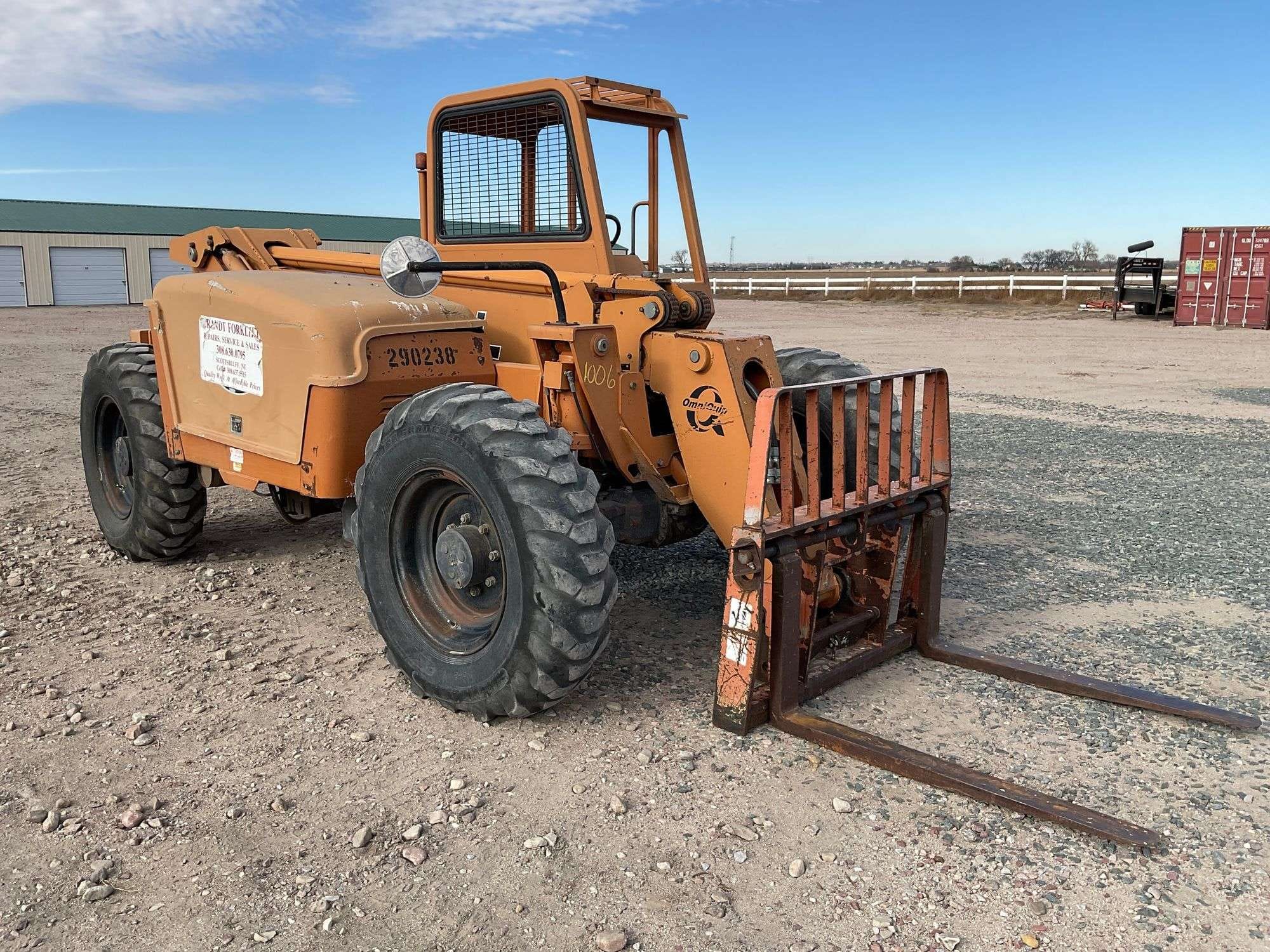 2000 Lull 644D-34 Equipment Image0