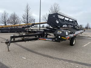 2000 MacDon 3000 Image