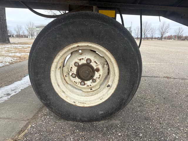 Image of MacDon 3000 equipment image 3