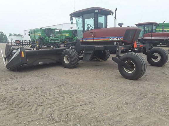 Image of MacDon 9250 equipment image 1