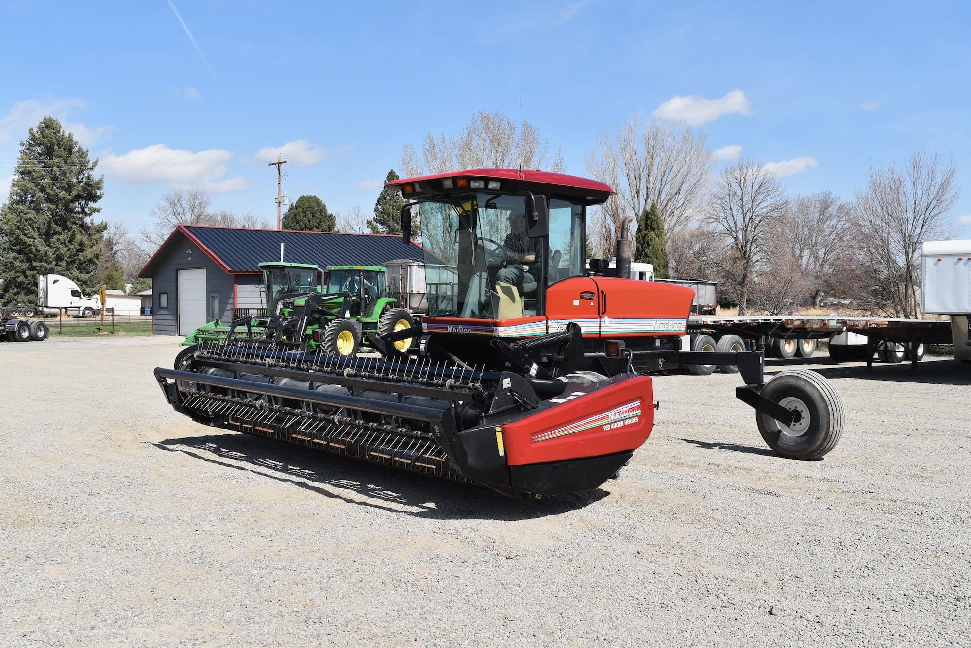 Main image MacDon 9350