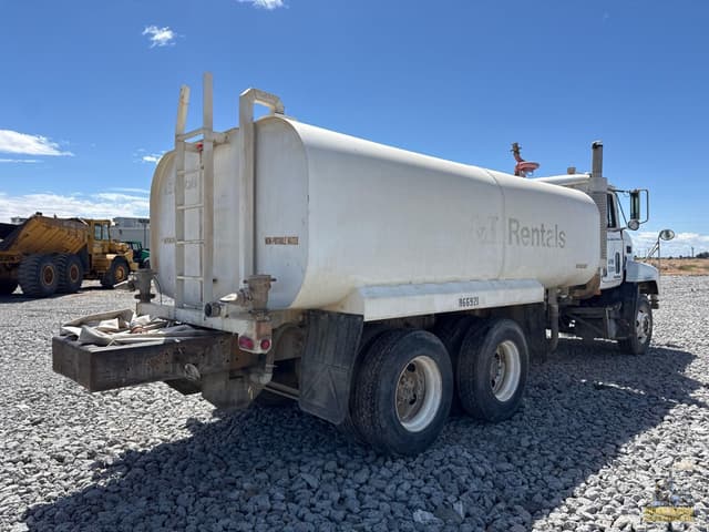 Image of Mack CH613 equipment image 4