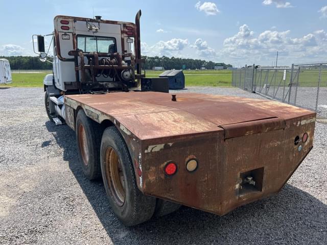 Image of Mack CH613 equipment image 2