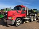 2000 Mack CH613 Image