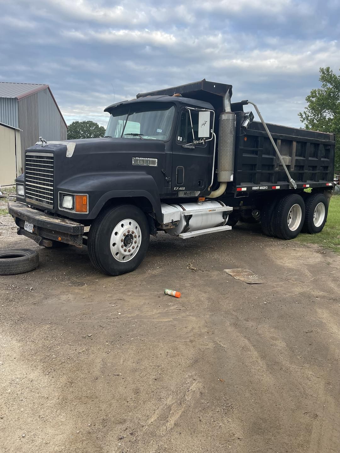 Image of Mack CH613 Primary image