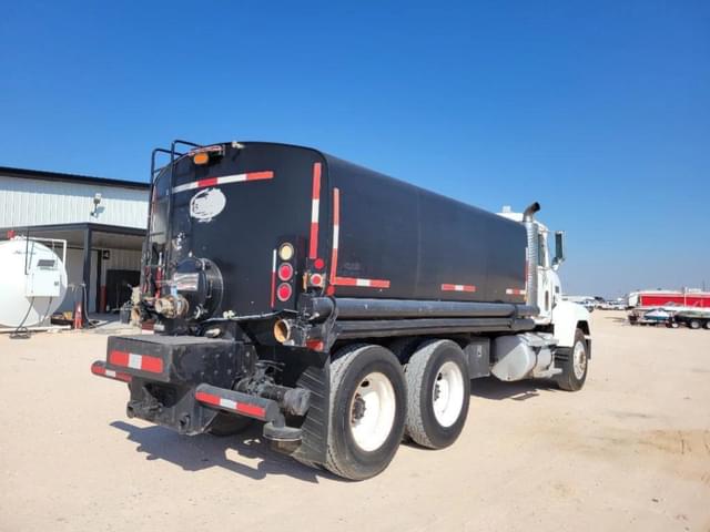 Image of Mack CH613 equipment image 4