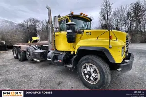 2000 Mack RD688S Image