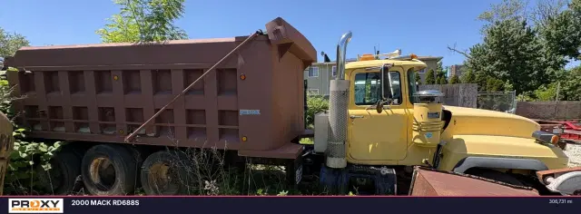 Image of Mack RD688S equipment image 3