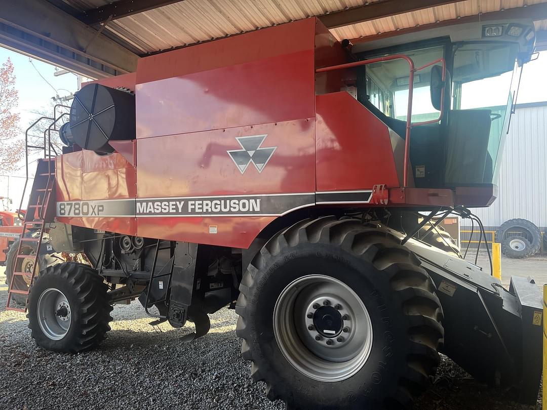 Image of Massey Ferguson 8780XP Image 1