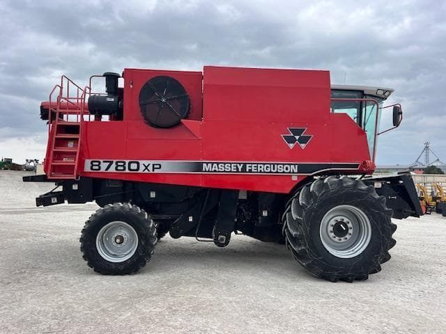 Image of Massey Ferguson 8780XP equipment image 4