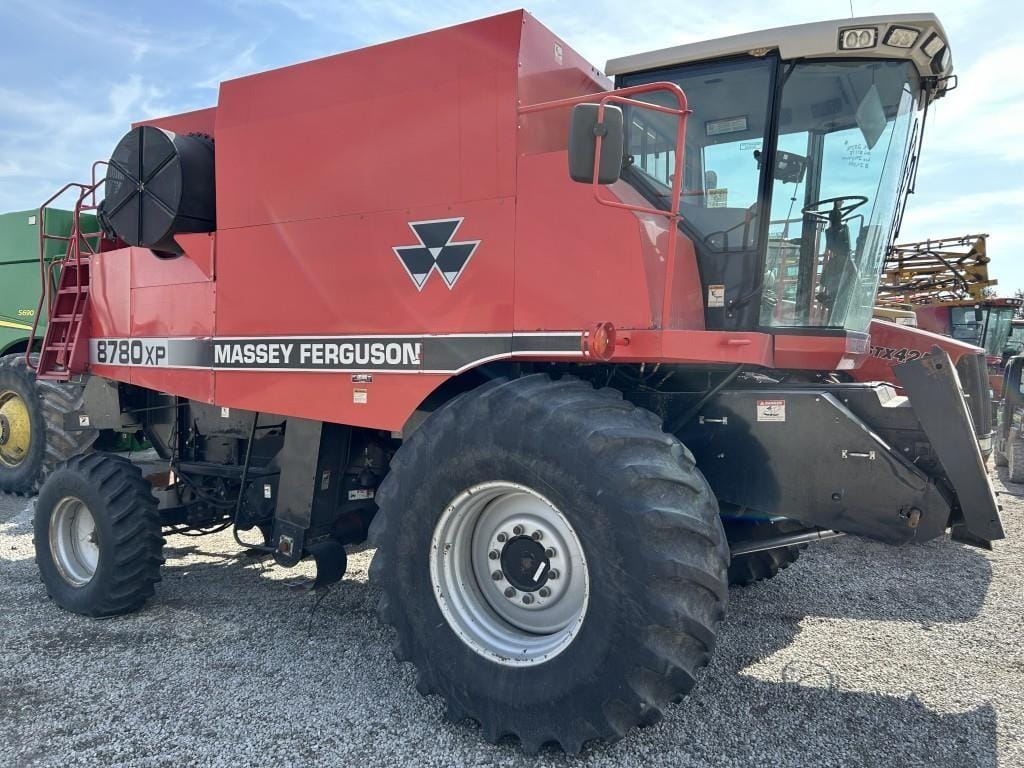 2000 Massey Ferguson 8780XP Equipment Image0