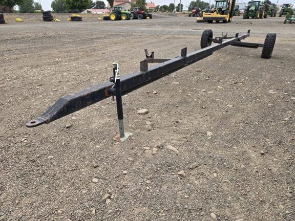 Image of Undetermined Header Trailer equipment image 1