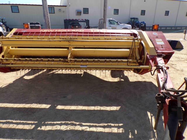 Image of New Holland 1465 equipment image 2
