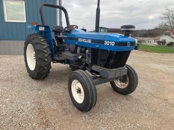 Main image New Holland 3010S