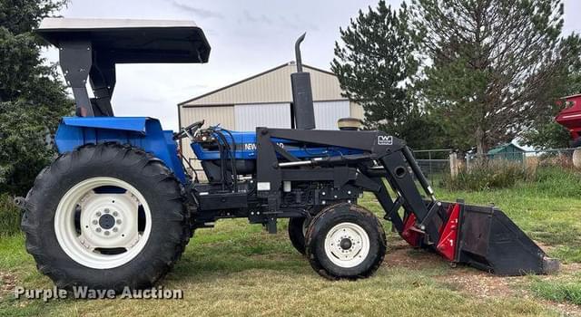 Image of New Holland 5610S equipment image 3