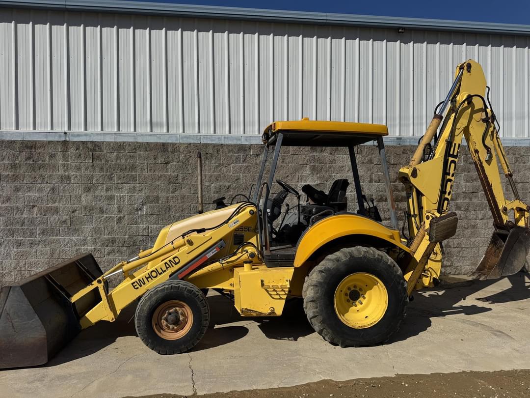Image of New Holland 655E Primary image
