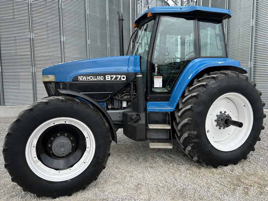 Image of New Holland 8770 Primary image