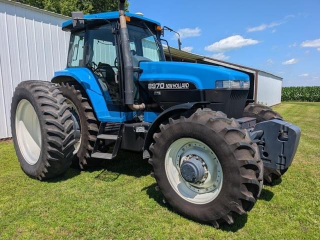 Image of New Holland 8970 equipment image 1