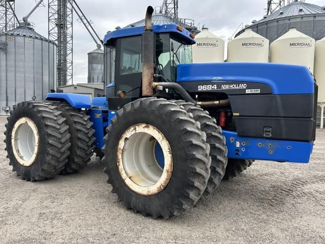 Image of New Holland 9684 equipment image 1