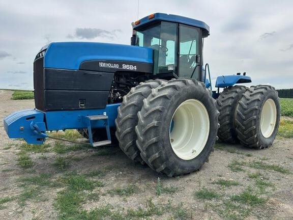2000 New Holland 9684 Equipment Image0