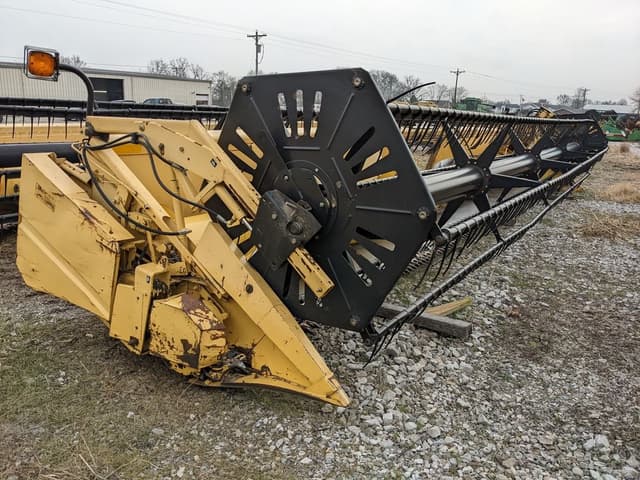 Image of New Holland 973 equipment image 3