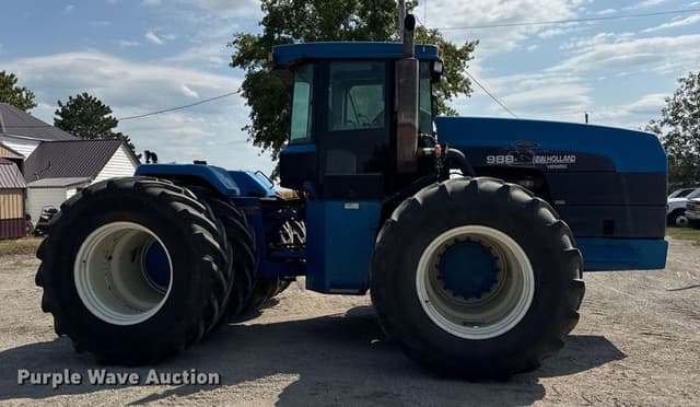 Image of New Holland 9884 equipment image 3