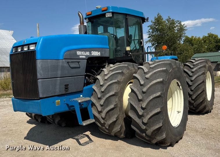 2000 New Holland 9884 Equipment Image0