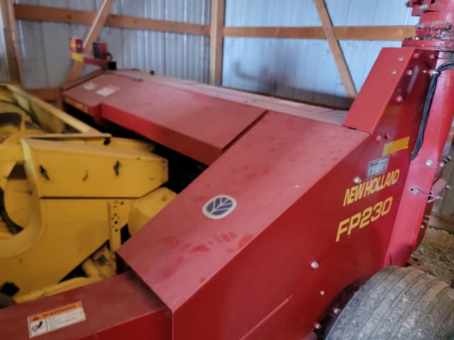 Image of New Holland FP230 equipment image 2