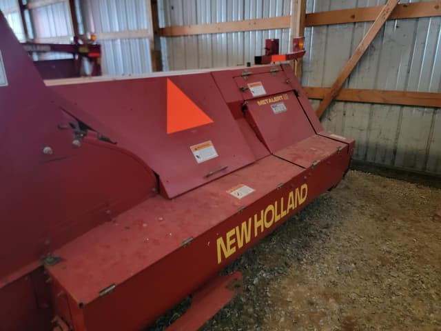 Image of New Holland FP230 equipment image 3