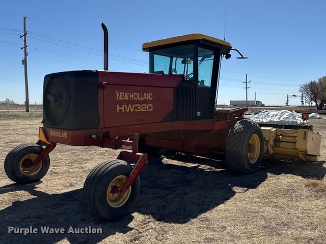 Image of New Holland HW320 equipment image 4