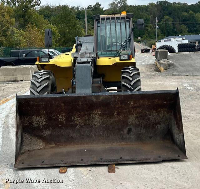 Image of New Holland LM430 equipment image 1