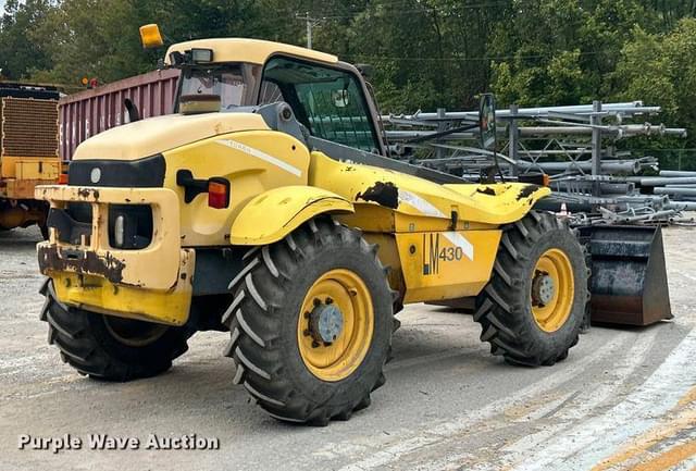 Image of New Holland LM430 equipment image 4