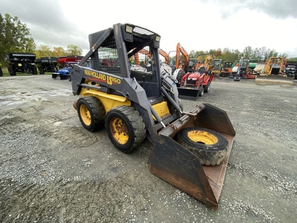 Main image New Holland LS160