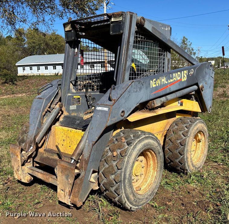 2000 New Holland LS180 Equipment Image0