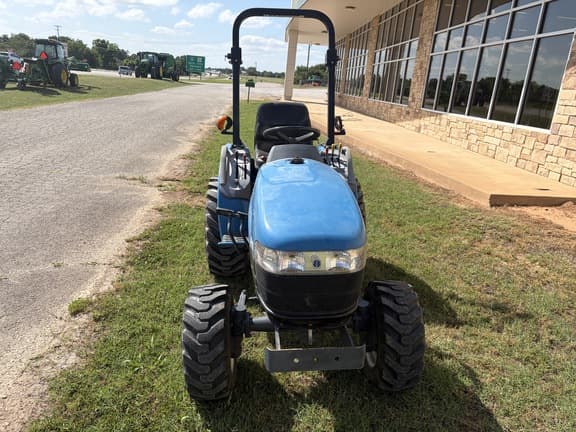 Image of New Holland TC21DA equipment image 3