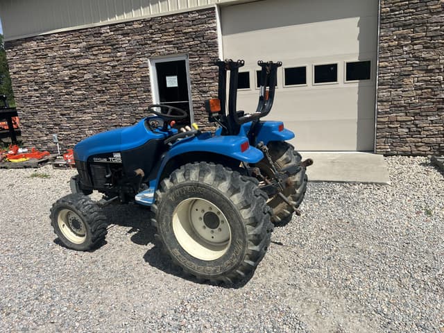 Image of New Holland TC25 equipment image 2