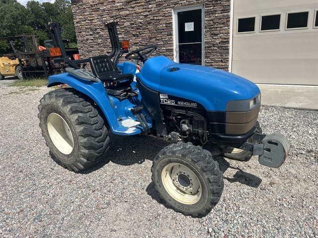 Image of New Holland TC25 equipment image 3