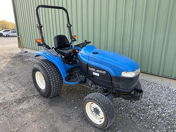 Main image New Holland TC25 3