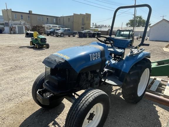 Image of New Holland TC29 equipment image 1