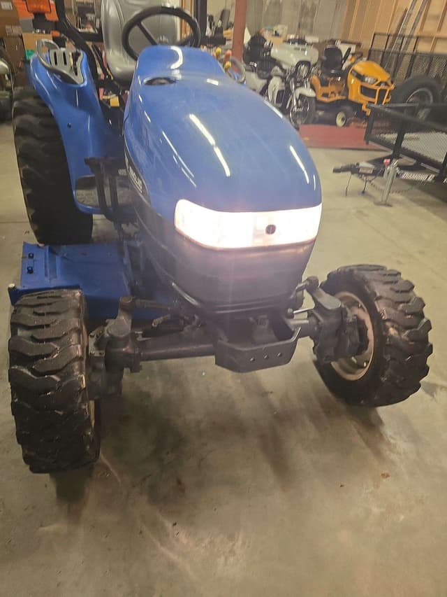 Image of New Holland TC29D equipment image 4