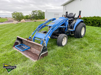 2000 New Holland TC40D Equipment Image0