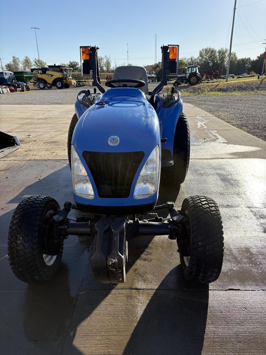 Image of New Holland TM165 Image 1
