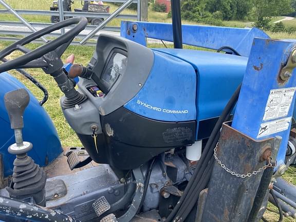 Image of New Holland TN65S equipment image 4