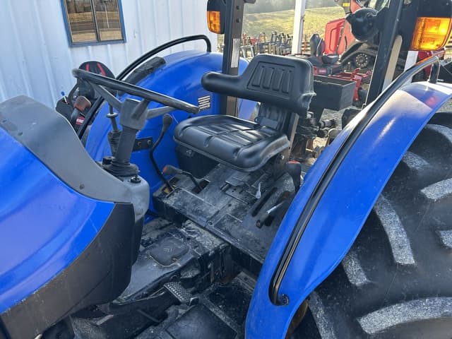 Image of New Holland TN75 equipment image 4