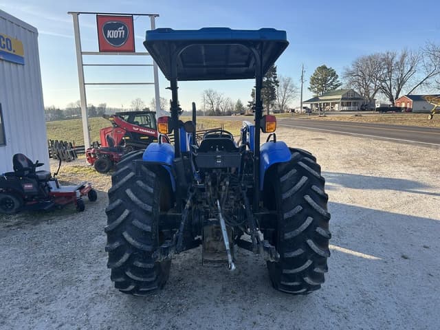 Image of New Holland TN75 equipment image 1