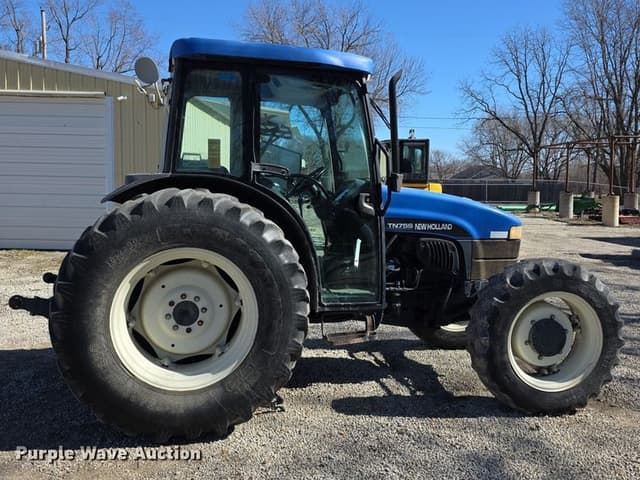 Image of New Holland TN75S equipment image 3