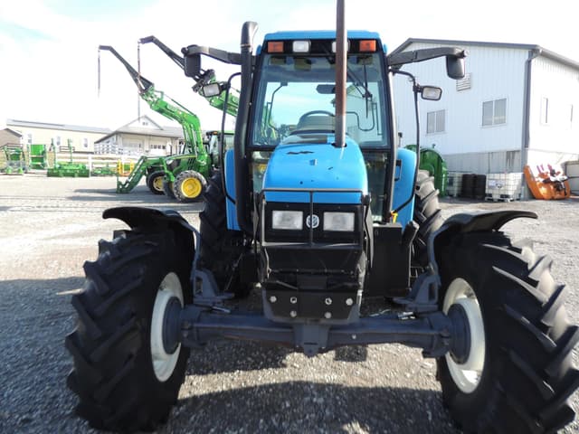 Image of New Holland TS100 equipment image 4