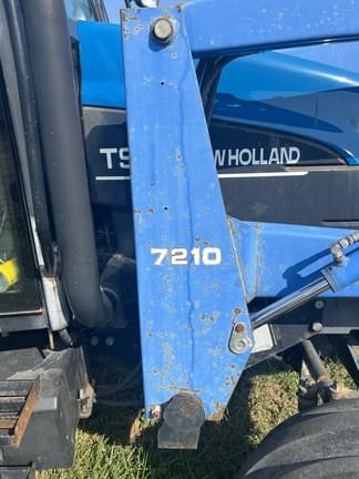 Image of New Holland TS110 equipment image 2